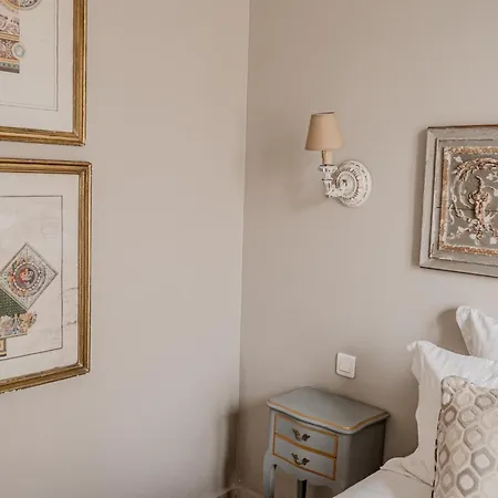Ac 3bds With Arc De Triomphe View & Terrace Apartment *