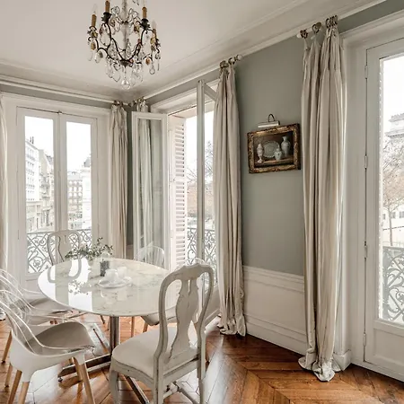 Apartment Ac 3bds With Arc De Triomphe View & Terrace