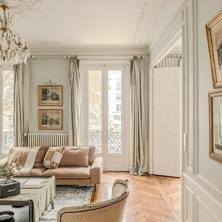 Ac 3bds With Arc De Triomphe View & Terrace Apartment Paris